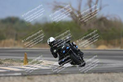 media/Nov-15-2025-Race Pace (Sat) [[8de605a2d8]]/Verified Riders/Turn 3 (925am)/